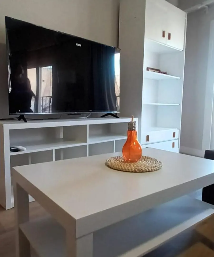 Apartment Almeria Centro- Piso Reformado, Exterior, Wifi, A 1 Minuto De Puerta Purchena Spain