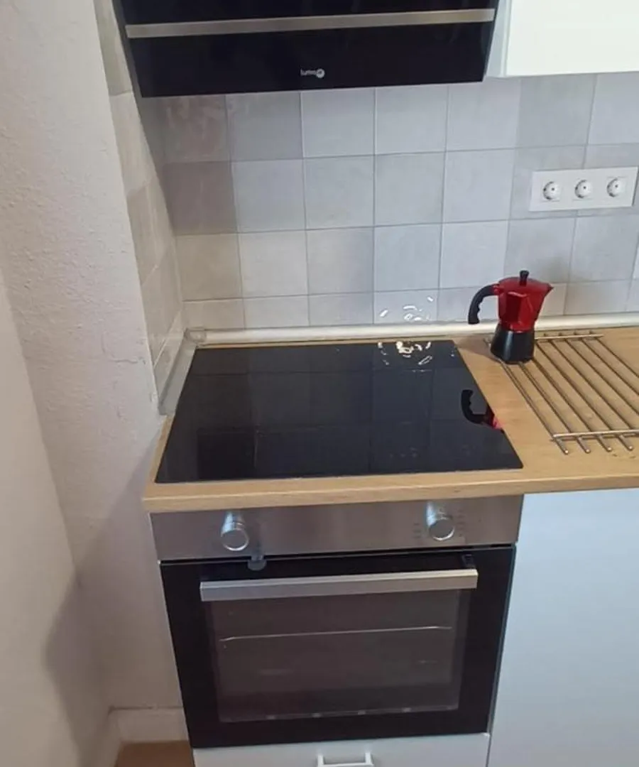 Almeria Centro- Piso Reformado, Exterior, Wifi, A 1 Minuto De Puerta Purchena Apartment